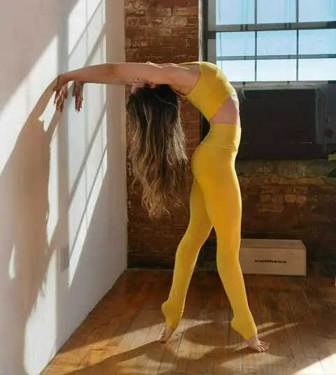 image by aminahtaha containing Yellow, Leg, Human leg, Thigh, Human body