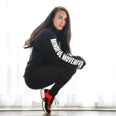 image by gabriella.dondero containing Black, Clothing, Leggings, Footwear, Tights
