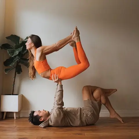 image by aloyoga