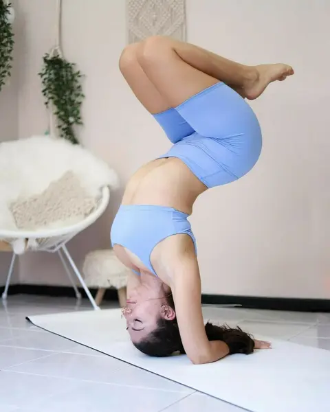 image by martina__rando containing Leg, Thigh, Human leg, Physical fitness, Joint