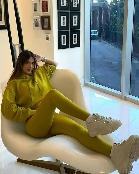 image by shadelima containing Leg, Yellow, Human leg, Comfort, Glass
