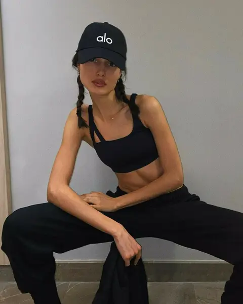 image by blancapadilla containing Joint, Arm, Shoulder, Active pants, yoga pant