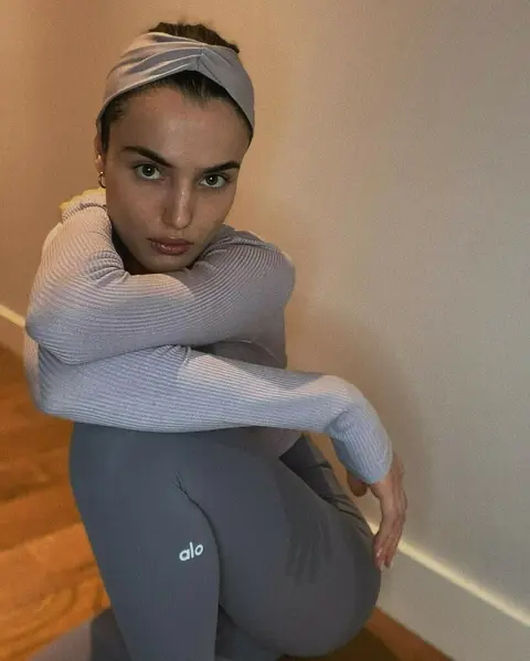 image by blancapadilla containing Joint, Arm, Shoulder, yoga pant, Leg
