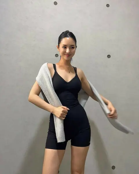 image by chaileeson containing Joint, Sheath dress, Leg, One-piece garment, Sleeve