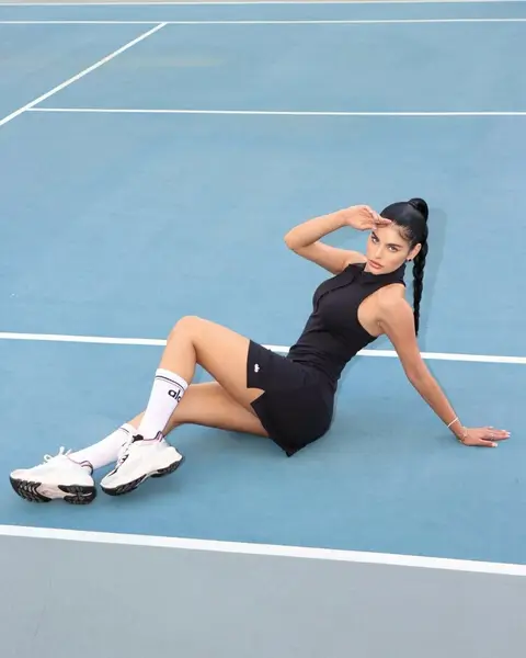 image by ninoskavasqueza containing Tennis, Sports uniform, Racketlon, Shoe, Arm