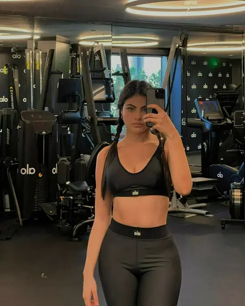 image by saraorrego containing Joint, Chin, Shoulder, yoga pant, Active pants