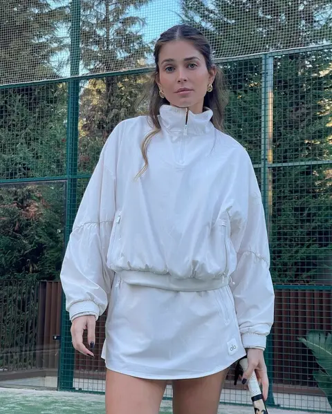image by coralsimanovich containing Dress shirt, Sleeve, Collar, Waist, Thigh