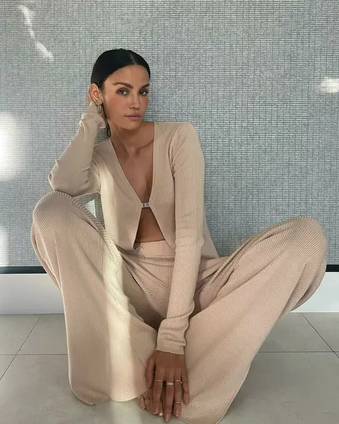 image by sofiaresing containing Outerwear, Shoulder, Neck, Comfort, Sleeve