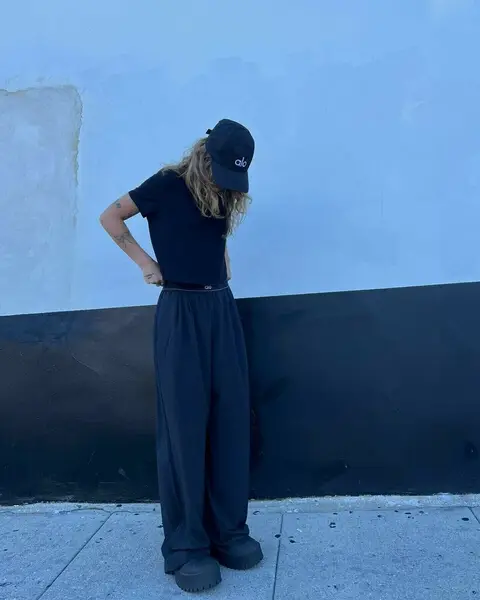 image by annashumatee containing Azure, Sleeve, Waist, Elbow, Tints and shades