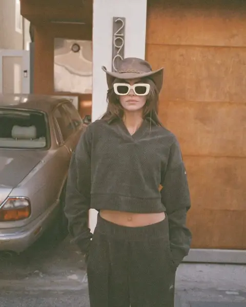 image by clara.berry containing wear, sunglasses, woman, stand, hat