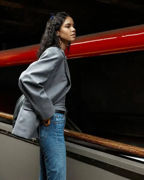 image by daianesodre containing woman, stand, jeans, gray, red
