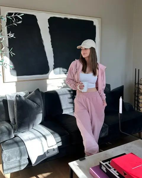 image by fabiolagdo containing woman, stand, living room, pink, couch