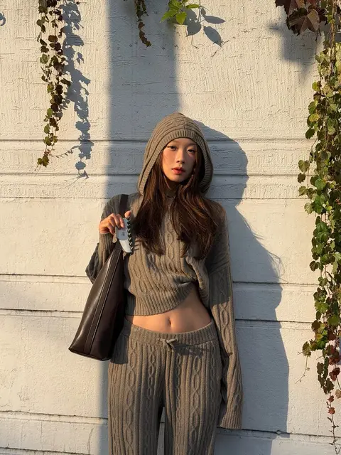 image by j876my containing woman, stand, wall, wear, crop top