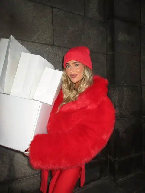 image by emilisindlev containing red, woman, hat, box, fur coat