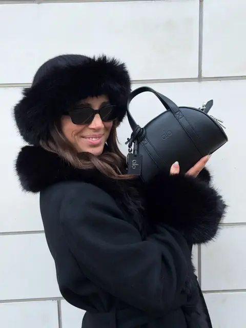 image by brunabear containing woman, black, wear, sunglasses, coat