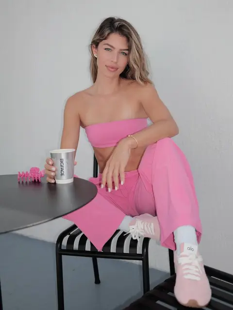 image by cydrrose containing pink, woman, sit, table, cup